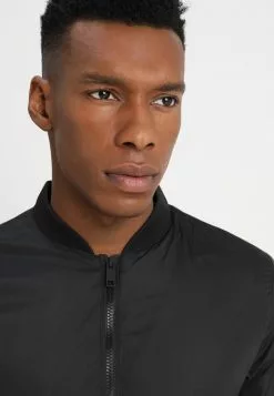 Brave Soul SANJAY - Chaquetas Bomber - Black, Hombre -Brave Soul Ventas 00852b48e29543bfb3105e884adbf959