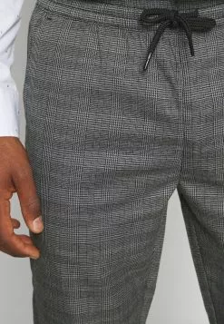 Brave Soul GLEN - Pantalones - Grey Check, Hombre 11 Brave Soul GLEN - Pantalones - Grey Check, Hombre -Brave Soul Ventas 0187eb663f8d4adf8b77ba4a55859c6a
