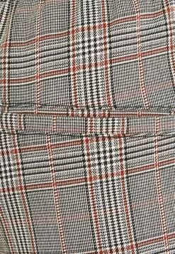 Brave Soul COLTON - Shorts - Black/white/light Brown, Hombre -Brave Soul Ventas 01a65b75c50a47cd8697b8aa1216168e