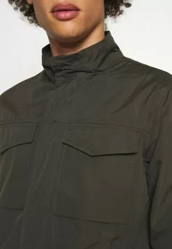 Brave Soul SANTINO - Chaqueta Fina - Khaki, Hombre -Brave Soul Ventas 0e54a59b009549d7a902b528fafd04c5