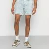 Brave Soul ADRIAN - Shorts Vaqueros - Blue Acid Wash, Hombre