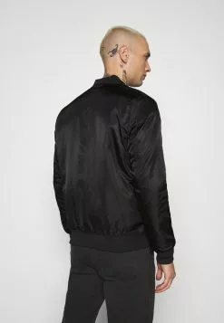 Brave Soul OSLO - Chaquetas Bomber - Black, Hombre -Brave Soul Ventas 2883cd07052d4a3bb59bf2b86be31e69