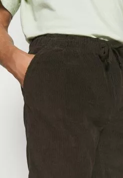 Brave Soul ROSSY - Shorts - Brown, Hombre 9 Brave Soul ROSSY - Shorts - Brown, Hombre -Brave Soul Ventas 2d4313f8791340a3a1b5cae57f521a2d