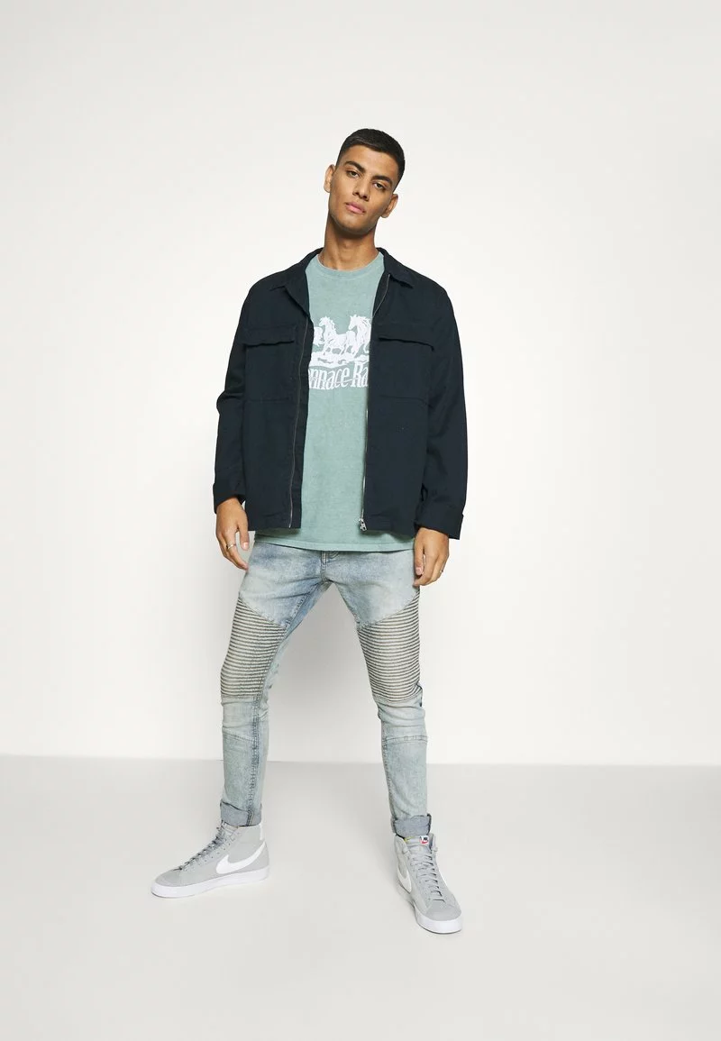 Brave Soul SURFBIKER - Vaqueros Pitillo - Light Blue, Hombre 2 Brave Soul SURFBIKER - Vaqueros Pitillo - Light Blue, Hombre - Imagen 2