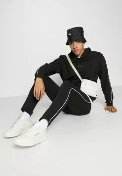 Brave Soul Pantalones Deportivos - Jet Black/optic White, Hombre 9 Brave Soul Pantalones Deportivos - Jet Black/optic White, Hombre -Brave Soul Ventas 3d0ec28f36384ebf85072d1a87c0842f