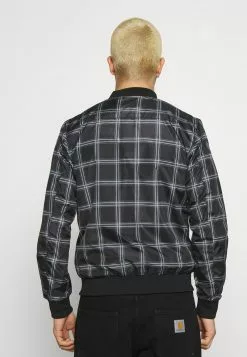 Brave Soul TORIN - Chaqueta Fina - Black, Hombre 8 Brave Soul TORIN - Chaqueta Fina - Black, Hombre -Brave Soul Ventas 3e8cf7e991a344a6aec01ed211515abd