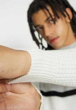 Brave Soul SPENCE - Jersey De Punto - Optic White/jet Black/grey, Hombre -Brave Soul Ventas 44d2e8be1b4d480097e91aced47cb862