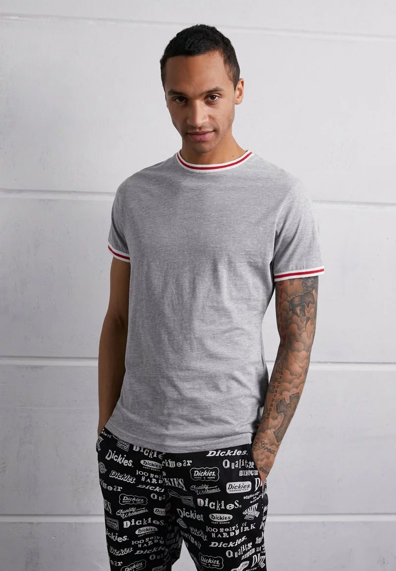 Brave Soul BRYCE - Camiseta Estampada - Light Grey/cream/red, Hombre 1 Brave Soul BRYCE - Camiseta Estampada - Light Grey/cream/red, Hombre