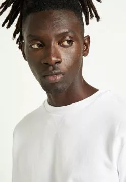 Brave Soul JONE - Sudadera - Optic White, Hombre -Brave Soul Ventas 6444f0a0c1454b5f89d7ba92fac052ff