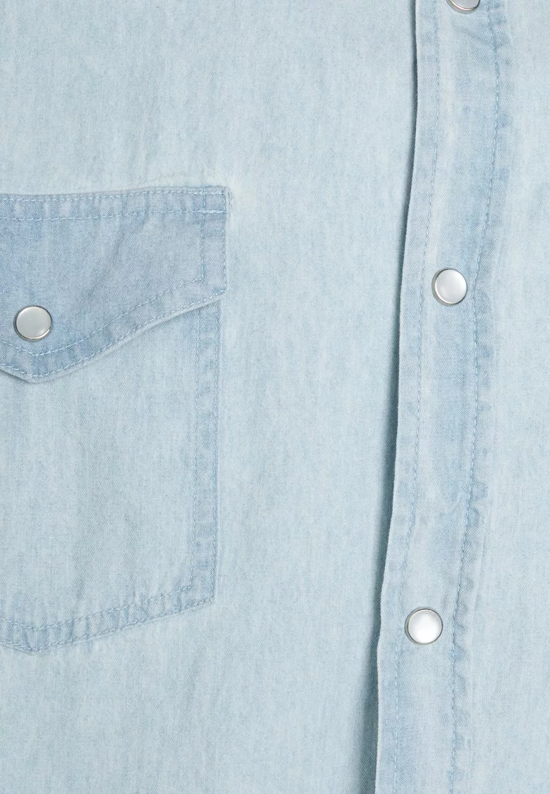 Brave Soul GIDDENS - Camisa - Light Blue Denim, Hombre 3 Brave Soul GIDDENS - Camisa - Light Blue Denim, Hombre - Imagen 3