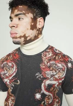 Brave Soul Camiseta Estampada - Black Acid Wash, Hombre 9 Brave Soul Camiseta Estampada - Black Acid Wash, Hombre -Brave Soul Ventas 67e39fcab676440a8a73dee1aa938aba