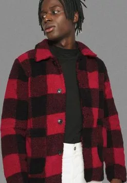 Brave Soul BAILEYB - Chaqueta De Invierno - Red/black, Hombre -Brave Soul Ventas 69b00d01fc6243518f4742ebd99a084a