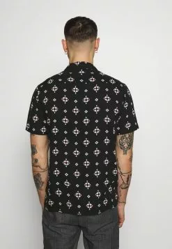 Brave Soul Camisa - Black/multi, Hombre -Brave Soul Ventas 9fd2bf49f45e4a29a30fd6bebeb80573
