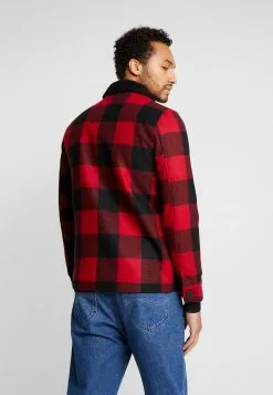 Brave Soul AUGUSTUS - Chaqueta Fina - Red/black, Hombre 8 Brave Soul AUGUSTUS - Chaqueta Fina - Red/black, Hombre -Brave Soul Ventas a23747f5ba2046e5b9d97c5105ceab30