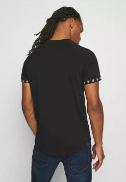 Brave Soul Camiseta Estampada - Jet Black/ Red, Hombre -Brave Soul Ventas ac058d9d0f1b46babcf84137db7518c4