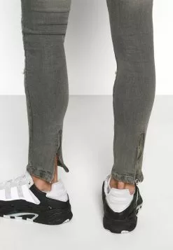 Brave Soul BELIZE - Vaqueros Pitillo - Grey, Hombre -Brave Soul Ventas ad1f6749dd0e4f2a8a8681f7919ee893