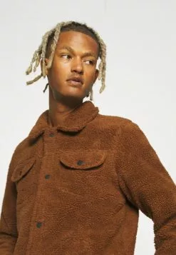 Brave Soul TED - Forro Polar - Tan Borg, Hombre -Brave Soul Ventas b7f9a0a79a8b49dfa99d72898c57fa86