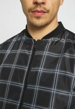 Brave Soul TORIN - Chaqueta Fina - Black, Hombre 11 Brave Soul TORIN - Chaqueta Fina - Black, Hombre -Brave Soul Ventas bcdac3039f2547f086f0e6a2910ac3ce