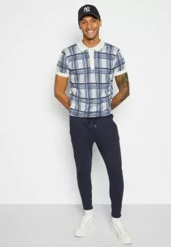 Brave Soul Pantalones Deportivos - Dark Navy, Hombre 11 Brave Soul Pantalones Deportivos - Dark Navy, Hombre -Brave Soul Ventas c1feb6d8429c411aaa11ac85c0fa2e66