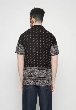 Brave Soul Camisa - Multi Colour, Hombre -Brave Soul Ventas e174750a557b4c5b8c62f37c1bfb937c