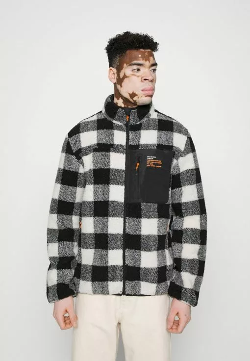 Brave Soul LITHARO - Forro Polar - Ecru/jet Black, Hombre 4 Brave Soul LITHARO - Forro Polar - Ecru/jet Black, Hombre -Brave Soul Ventas e21076663eaf49c4b885e31017c96554