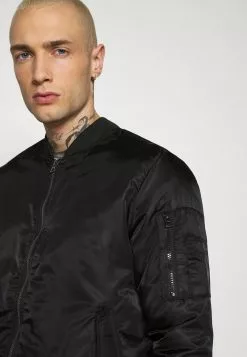 Brave Soul OSLO - Chaquetas Bomber - Black, Hombre -Brave Soul Ventas e97a6fdf50874ad5b36e5310997142bb