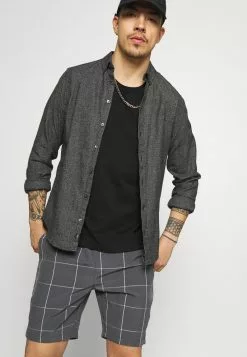 Brave Soul RILEY - Shorts - Dark Grey, Hombre 9 Brave Soul RILEY - Shorts - Dark Grey, Hombre -Brave Soul Ventas ebfc4b7087744a91880e4da8add3a477