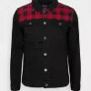 Brave Soul LUCAS - Chaqueta Vaquera - Black/red, Hombre
