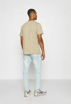 Brave Soul SURF - Vaqueros Tapered - Light Blue, Hombre 7 Brave Soul SURF - Vaqueros Tapered - Light Blue, Hombre -Brave Soul Ventas f7dd560a933649b98eac09c264e39eb8