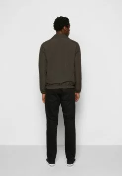 Brave Soul HEMSWORTHKHA - Chaqueta Fina - Khaki, Hombre 10 Brave Soul HEMSWORTHKHA - Chaqueta Fina - Khaki, Hombre -Brave Soul Ventas fcdd60ceb14f46ebad9243663697016d